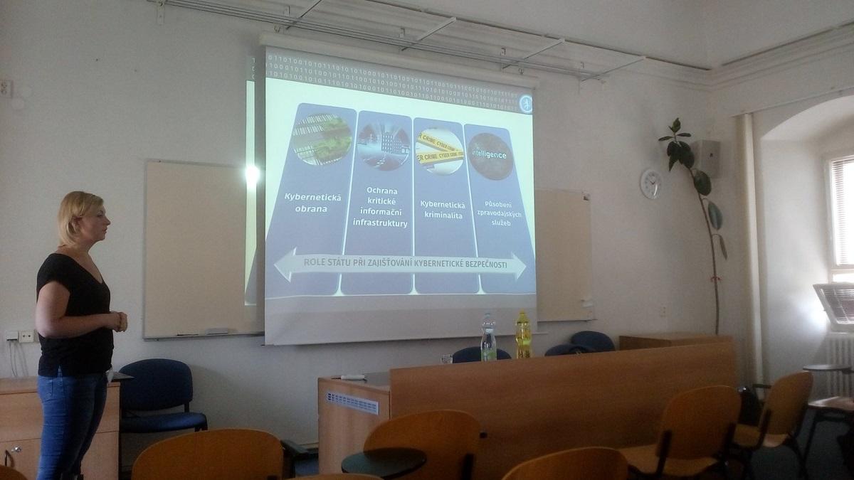 Bezpečnost v kyberprostoru