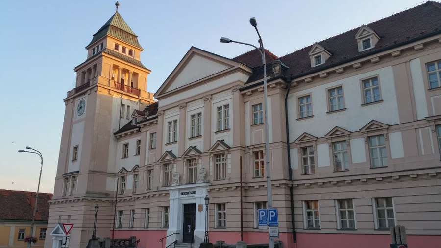 E 3.B u Okresního soudu ve Znojmě