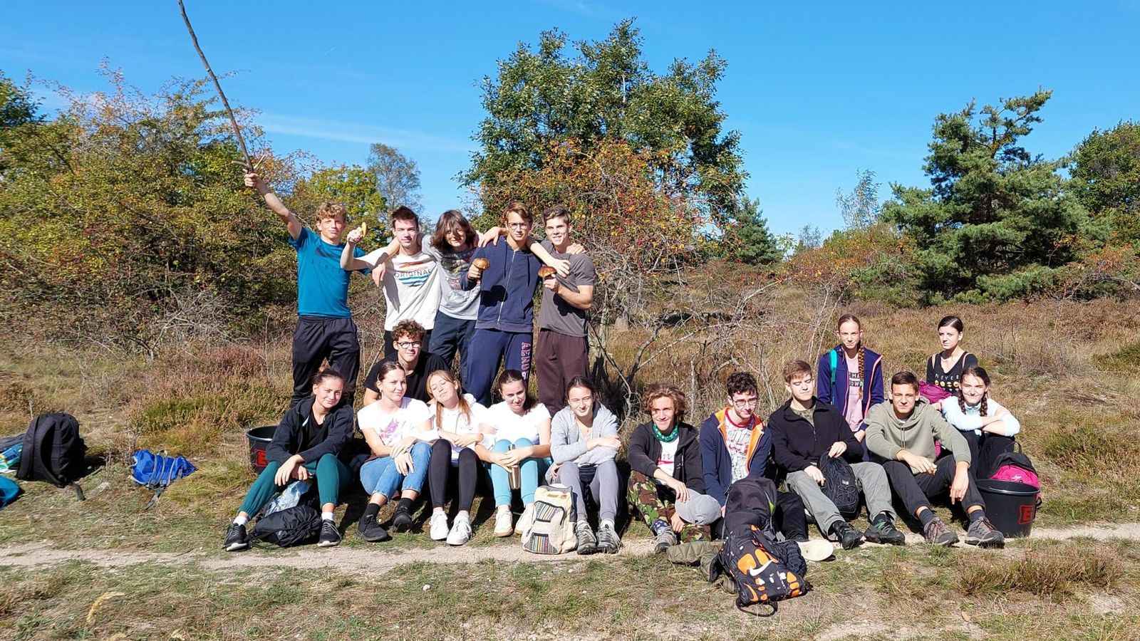 Výlet na Kraví horu, aneb Jak G6.A čistila studánku