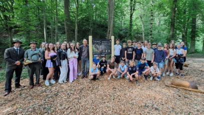 Mloci, kůrovec a studenti